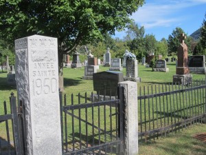 La paroisse le cimetière